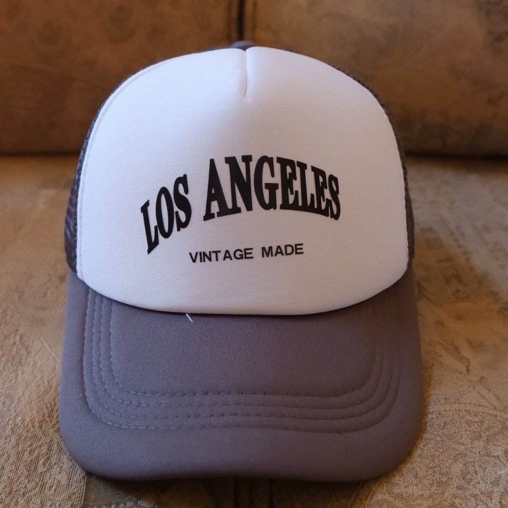 Gray Los Angeles Snapback Trucker Hat